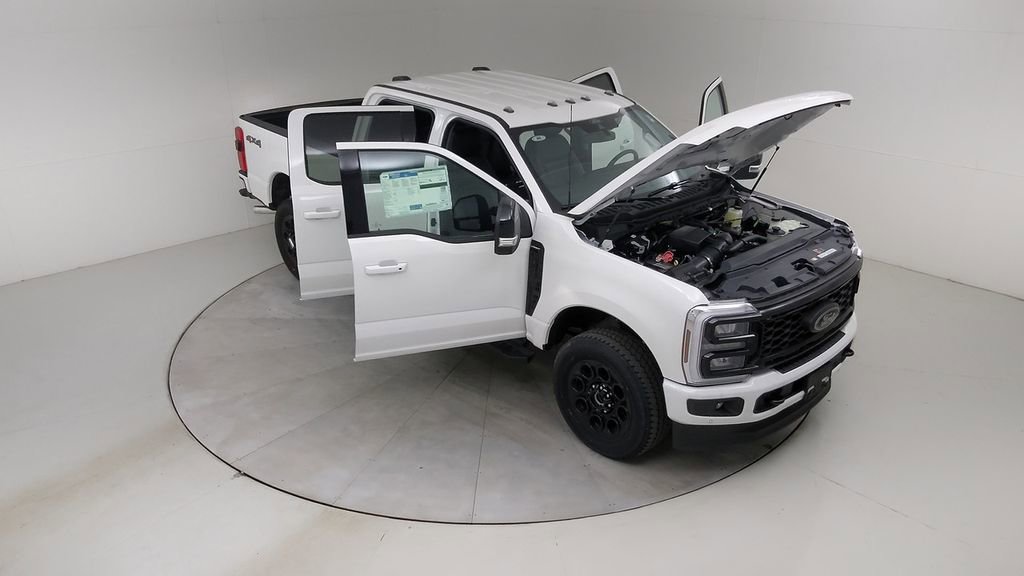 New 2025 Ford F350 Lariat w/ Lariat Ultimate Package image 47