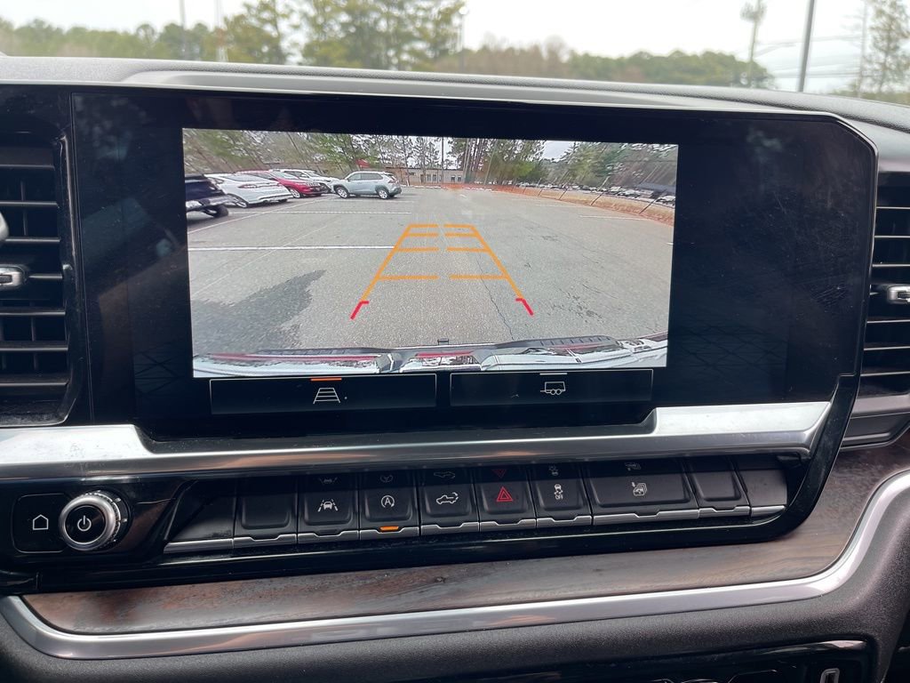 Used 2024 GMC Sierra 1500 SLT image 11