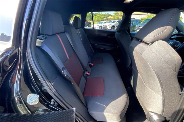 Used 2024 Toyota Corolla Cross AWD Hybrid w/ Moonroof Package image 27