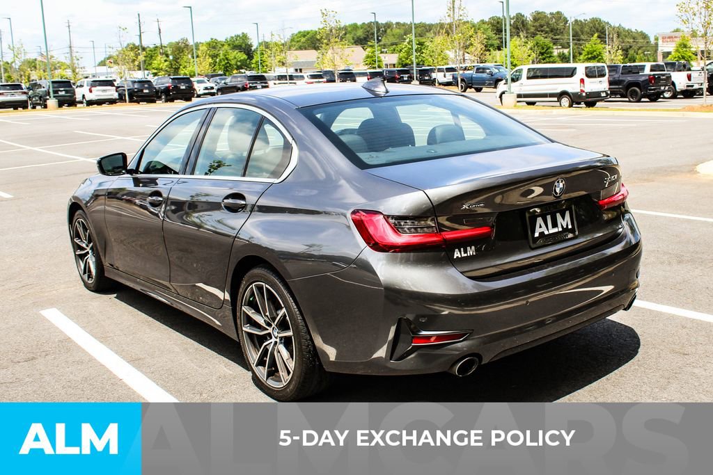 Used 2020 BMW 330i xDrive Sedan w/ Convenience Package AWD/4WD image 4
