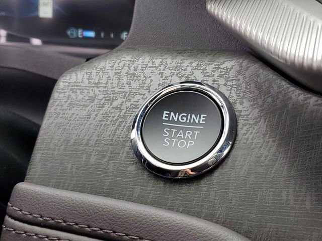 New 2026 Ford Explorer Platinum w/ LUX Leather Package image 18