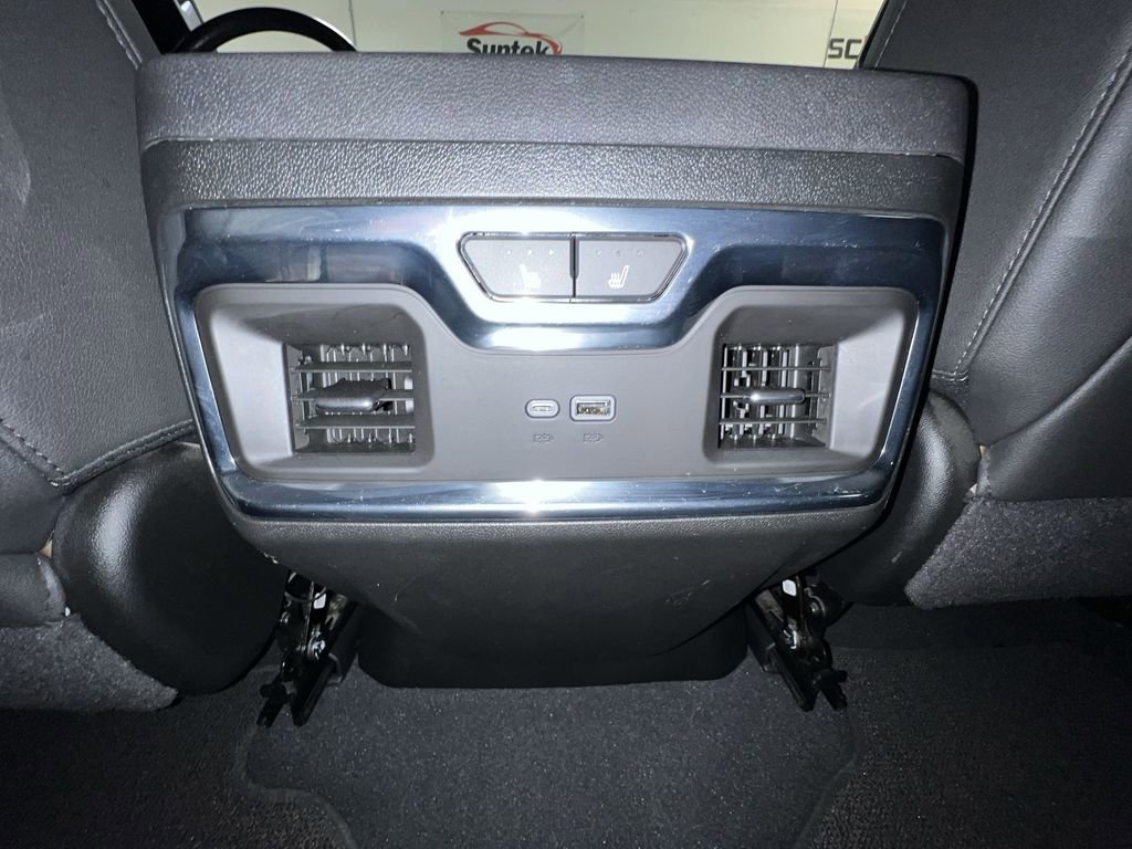 Certified 2024 Chevrolet Silverado 1500 High Country w/ Technology Package image 21