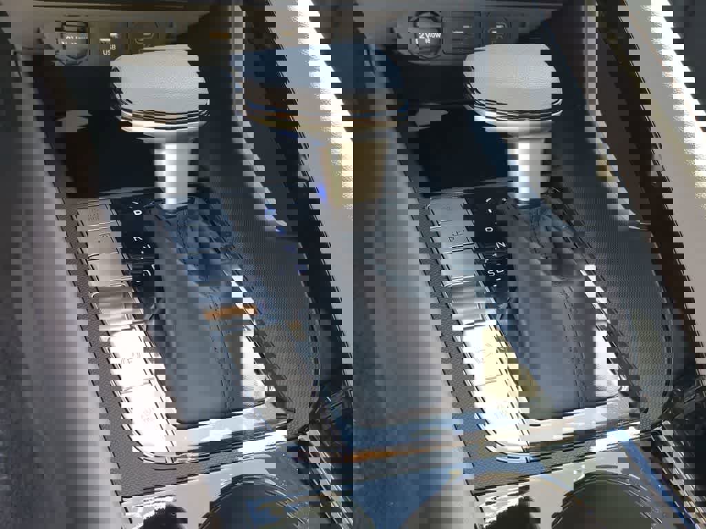 New 2026 Hyundai Elantra Blue image 31