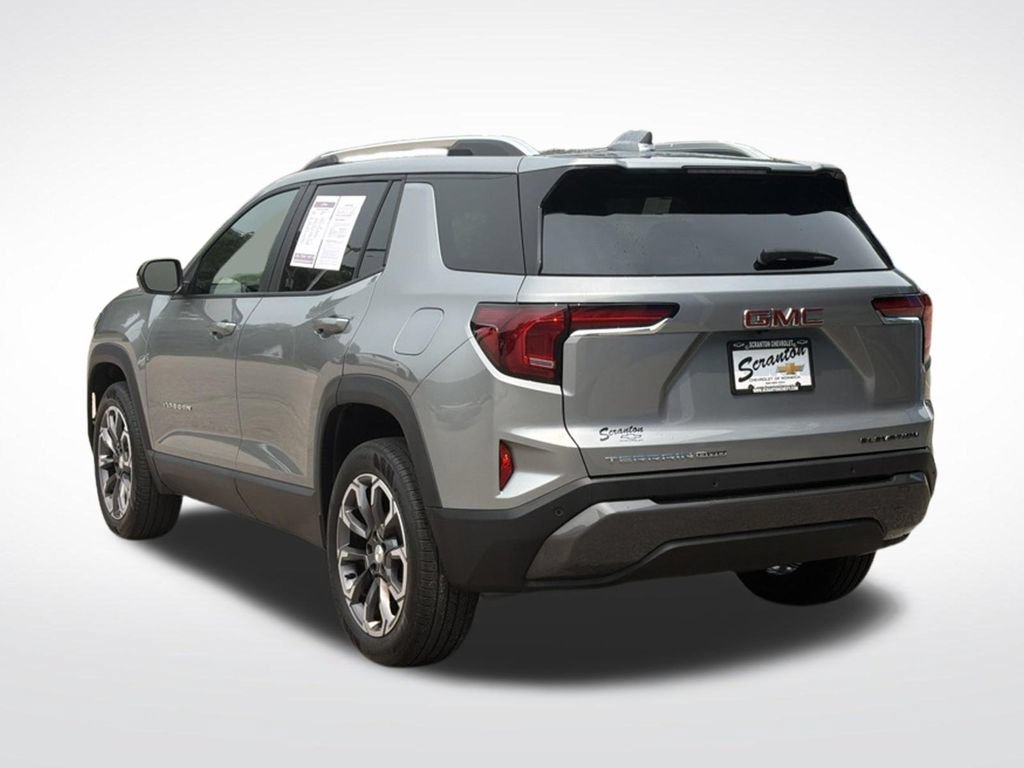 Certified 2025 GMC Terrain Elevation w/ Elevation Premium Package AWD/4WD image 6