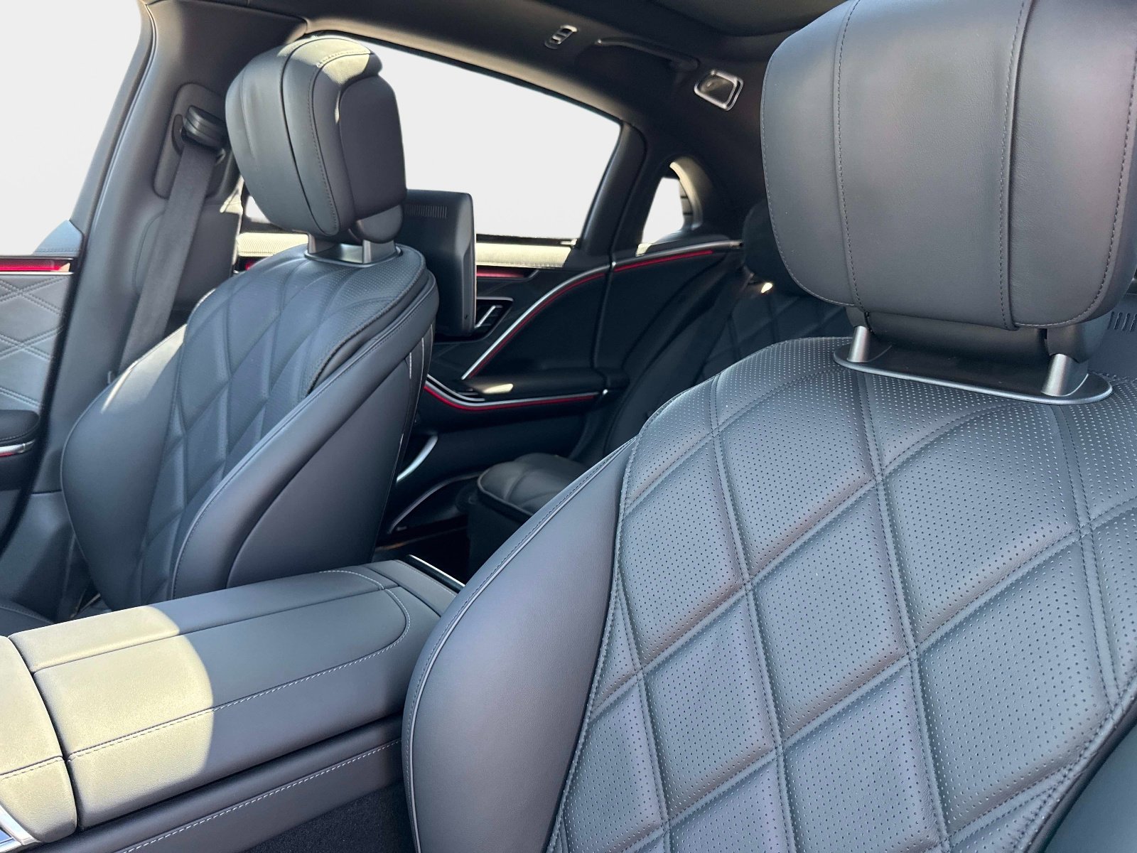 New 2026 Mercedes-Benz Maybach S 580 4MATIC image 23