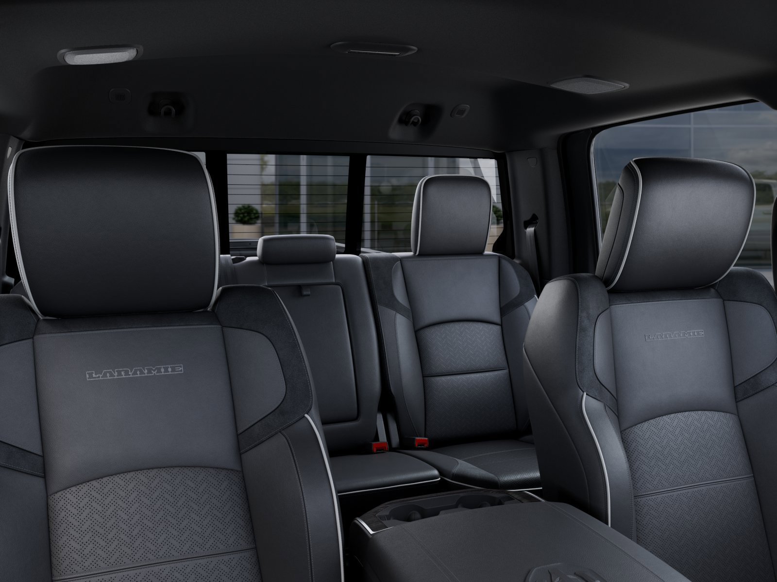 New 2026 RAM 3500 Laramie AWD/4WD image 32
