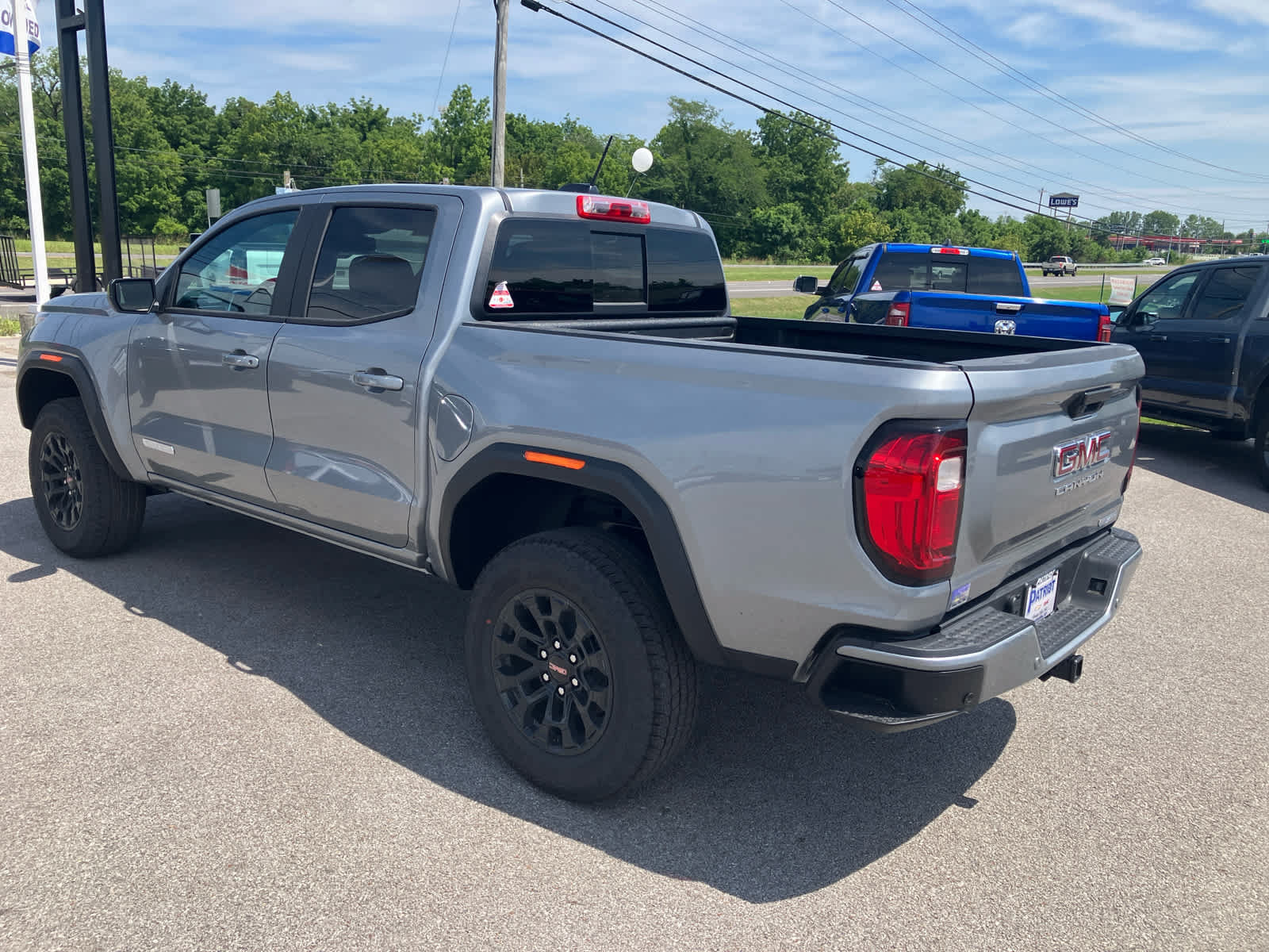 New 2026 GMC Canyon Elevation w/ Convenience Package RWD image 5