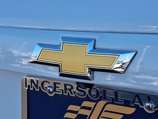 Used 2022 Chevrolet Trax LS w/ Tint and Cruise Package image 33