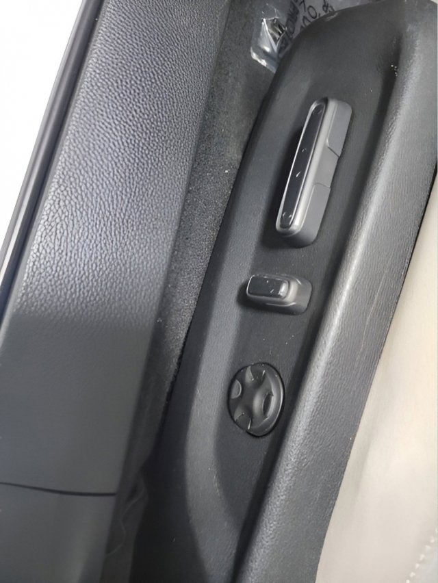 Certified 2018 Honda Accord EX image 22