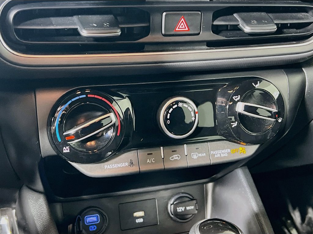 Used 2022 Hyundai Kona SEL AWD/4WD image 14