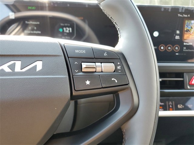 New 2025 Kia EV6 Light w/ Light LR Technology Package image 21
