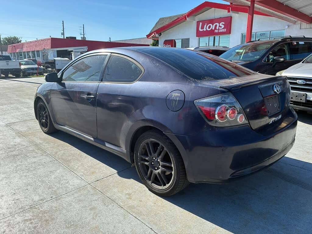 Used 2010 Scion tC FWD image 3