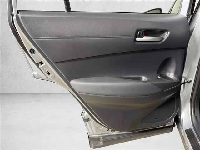 Used 2024 Toyota Corolla Cross AWD Hybrid w/ Convenience Package image 23