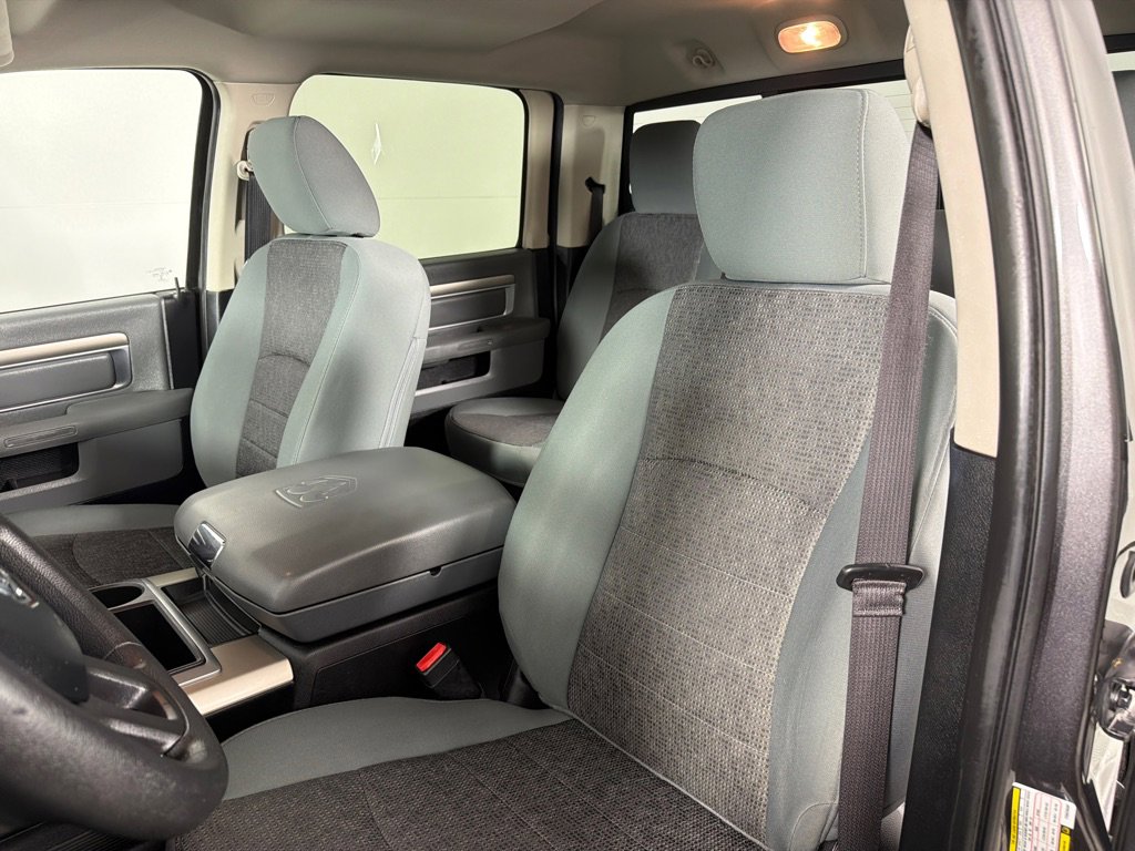 Used 2015 RAM 2500 SLT AWD/4WD image 11