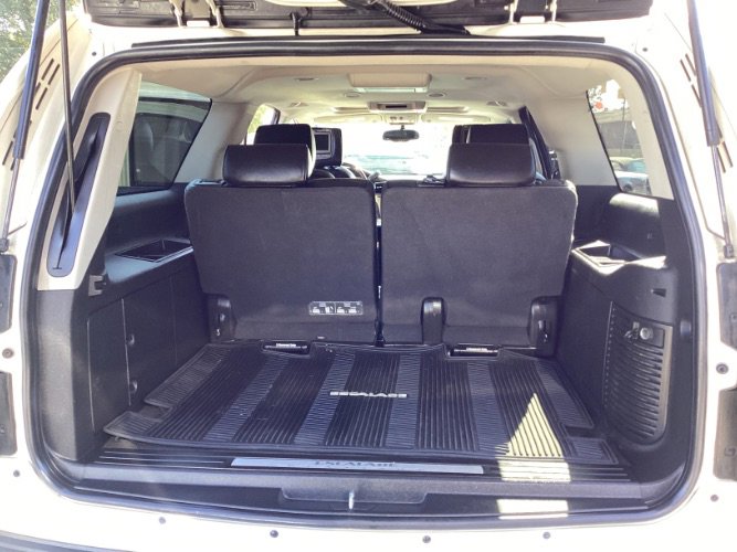 Used 2013 Cadillac Escalade ESV Platinum image 7