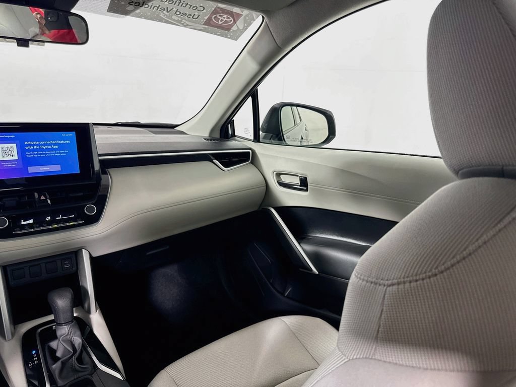 Certified 2024 Toyota Corolla Cross L AWD/4WD image 20