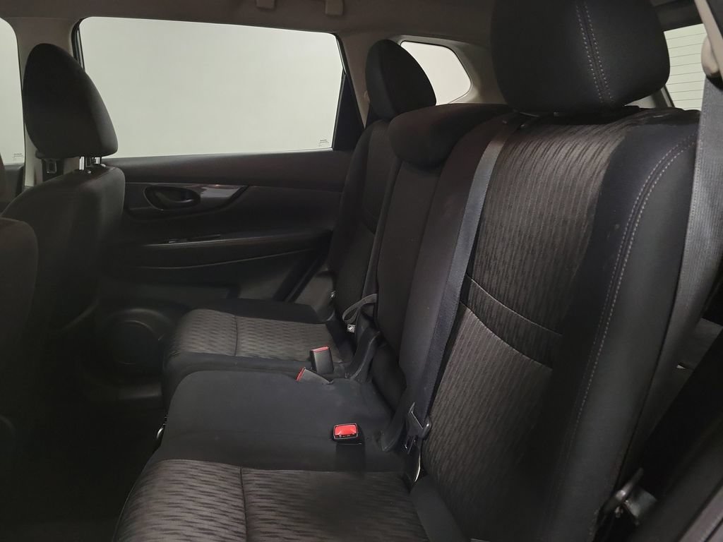Used 2020 Nissan Rogue S AWD/4WD image 25