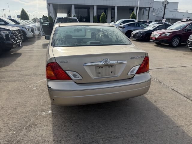 Used 2002 Toyota Avalon XL FWD image 6