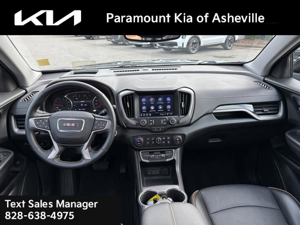 Used 2023 GMC Terrain AT4 w/ Tech Package image 7