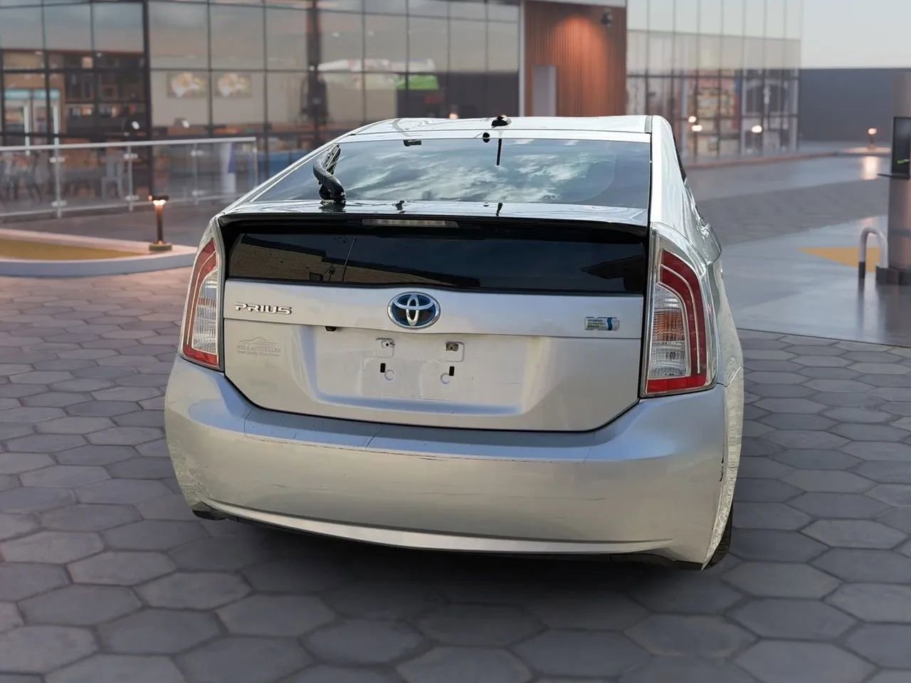 Used 2014 Toyota Prius Three image 11