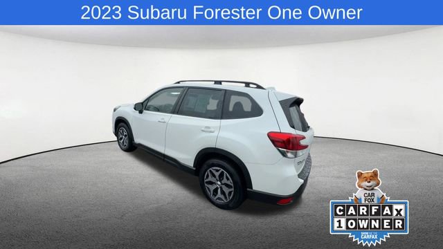 Used 2023 Subaru Forester Premium image 7