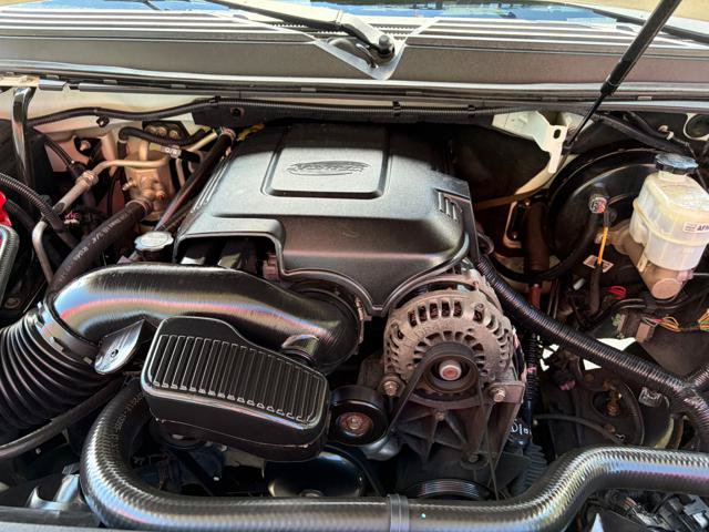 Used 2013 GMC Yukon Denali AWD/4WD image 29