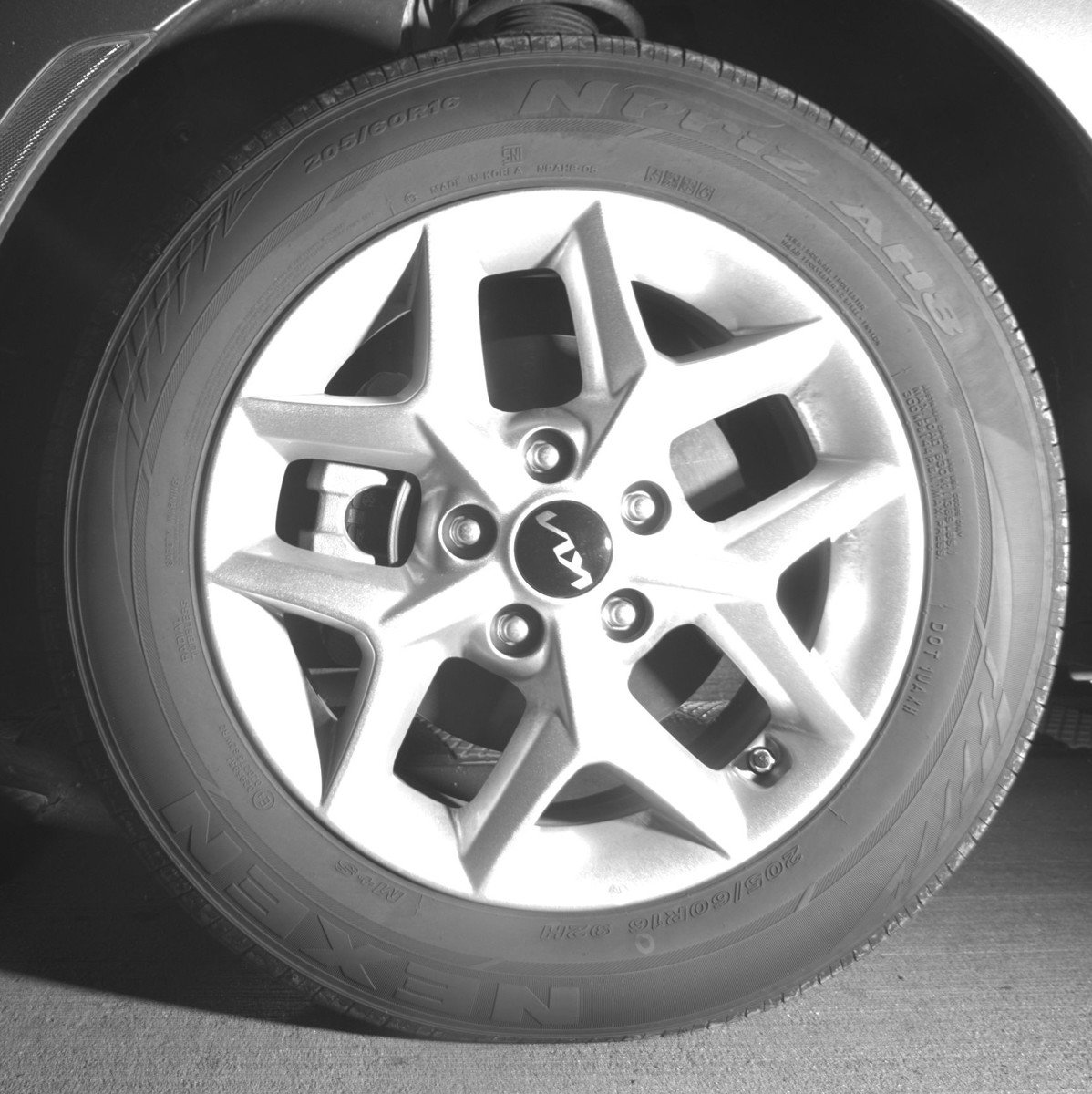 Used 2025 Kia Soul LX w/ LX Technology Package FWD image 12