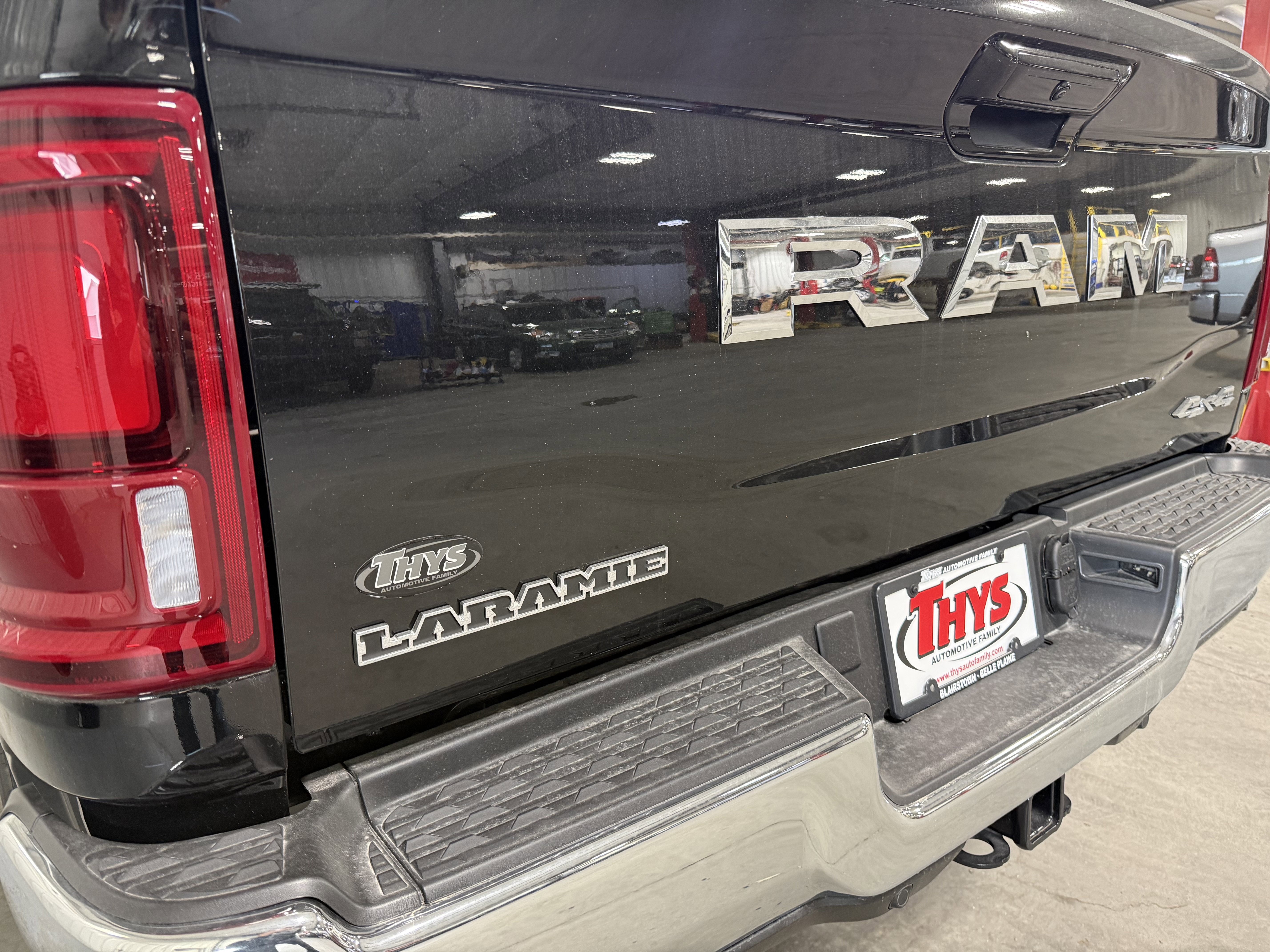 New 2026 RAM 2500 Laramie AWD/4WD image 5