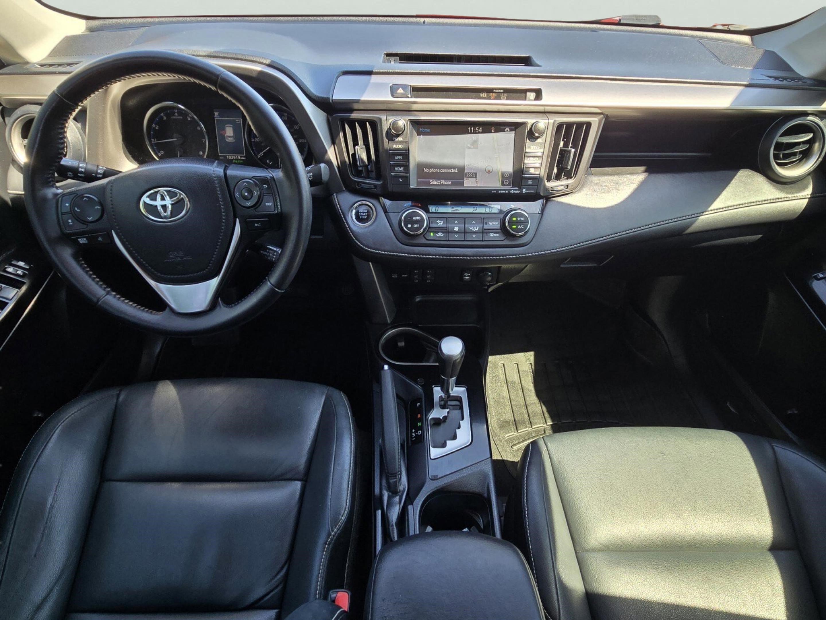 Used 2016 Toyota RAV4 Limited image 36