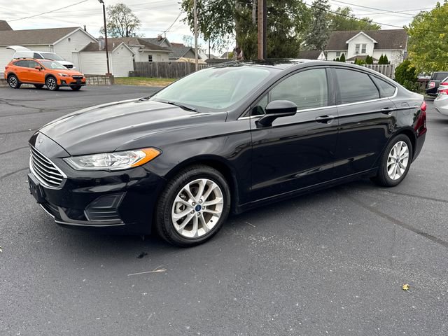 Used 2019 Ford Fusion SE image 3