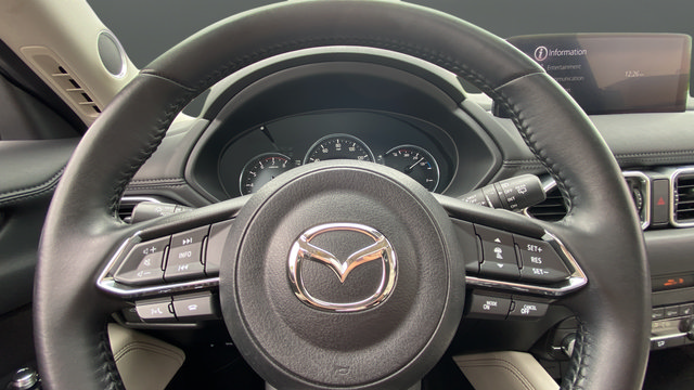 Used 2023 MAZDA CX-5 AWD 2.5 S w/ Premium Package image 16
