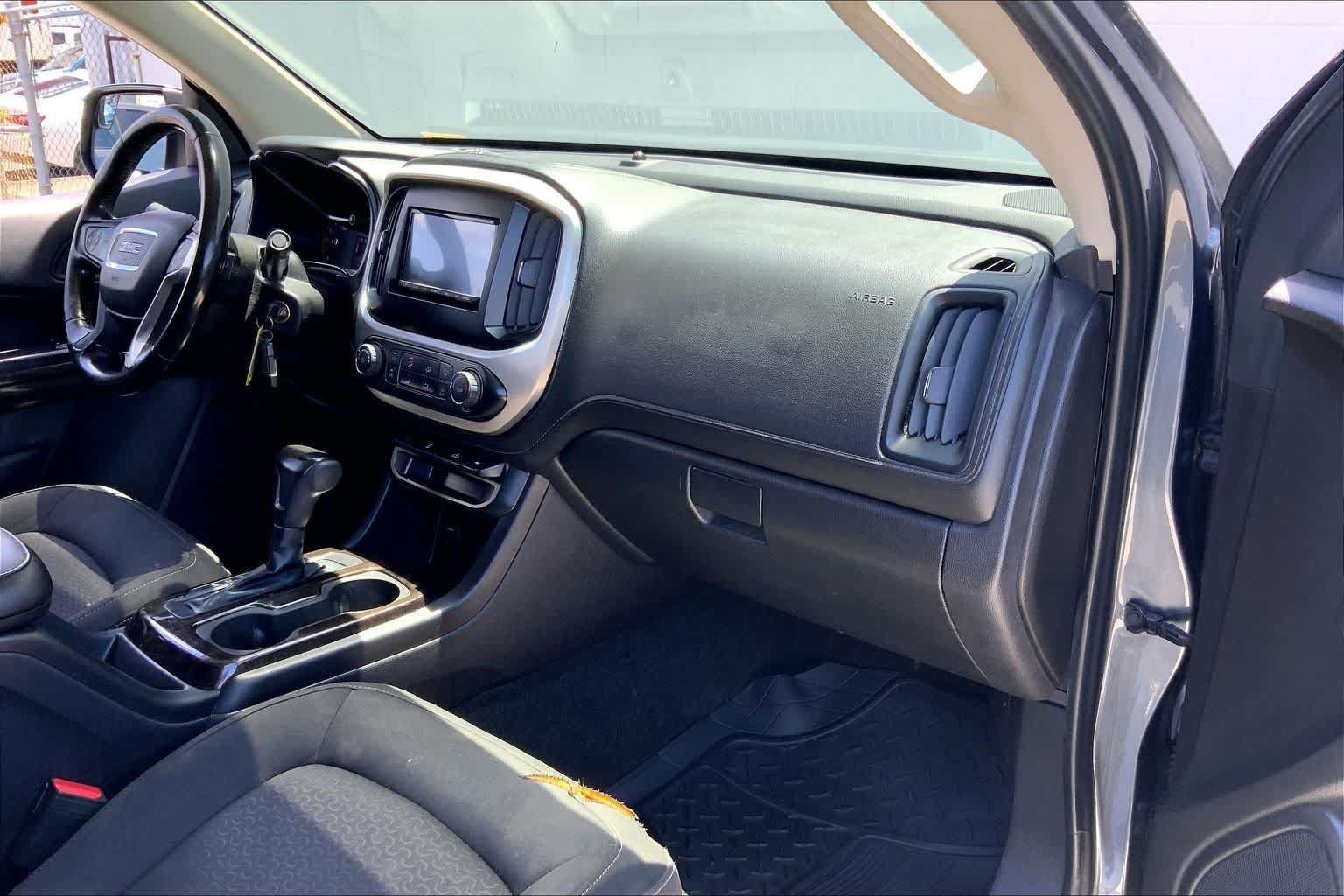 Used 2016 GMC Canyon SLE RWD image 23