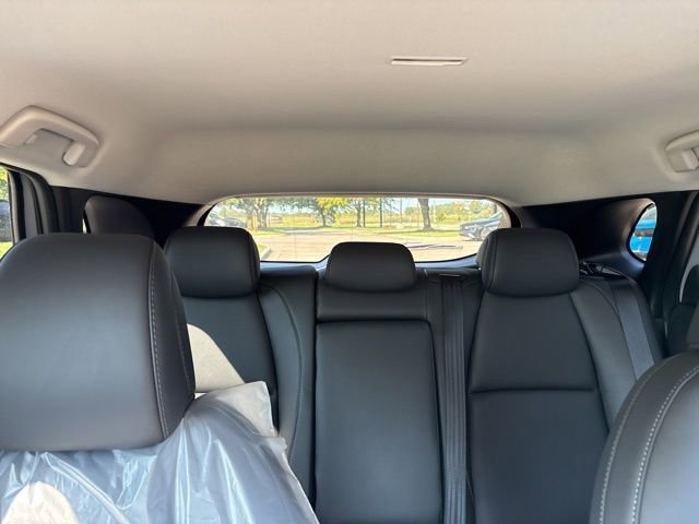 New 2025 MAZDA CX-30 AWD 2.5 S w/ Select Sport Pkg image 16