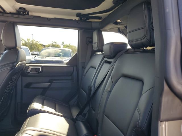 Used 2025 Ford Bronco Badlands AWD/4WD image 17