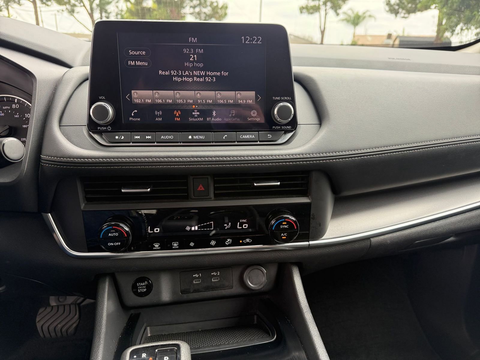Used 2025 Nissan Rogue SV FWD image 17