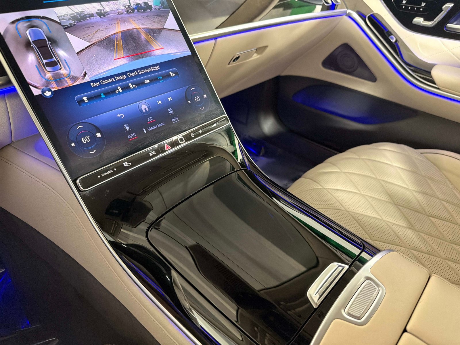 Used 2024 Mercedes-Benz S 500 4MATIC image 41