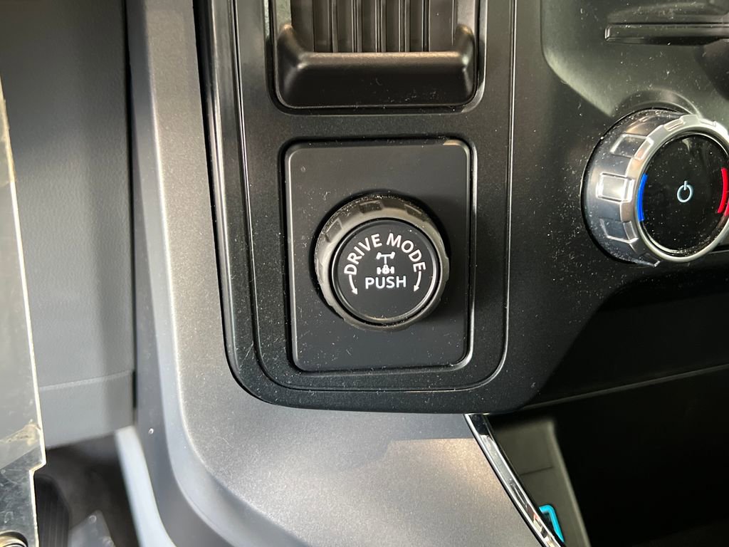 Used 2024 Ford F150 XLT w/ Mobile Office Package image 33