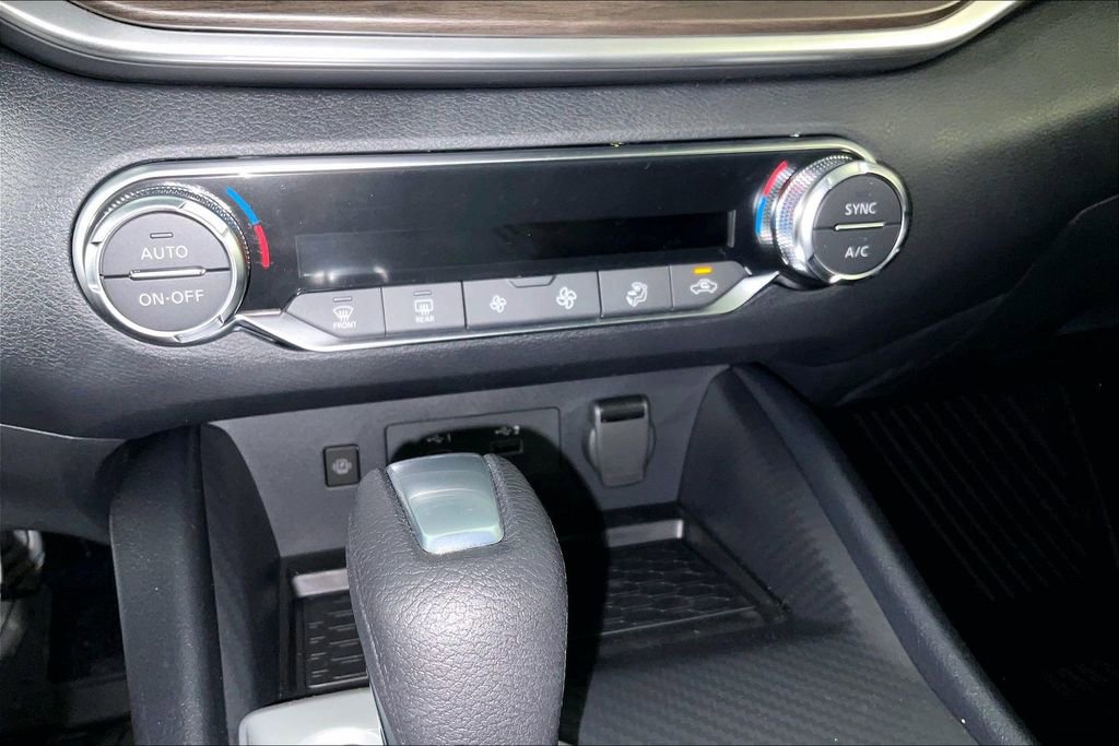 New 2026 Nissan Altima 2.5 SV w/ SV Special Edition Package image 33