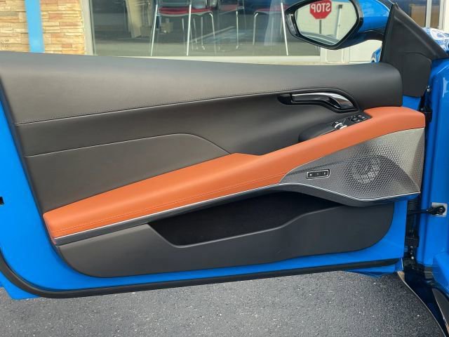 Used 2025 Lotus Emira RWD image 19