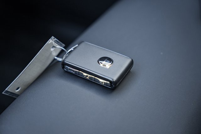 New 2026 Volvo XC60 B5 Plus w/ Protection Package Premier image 43