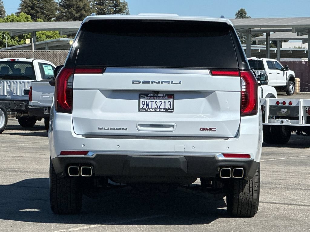 Used 2026 GMC Yukon Denali RWD image 4