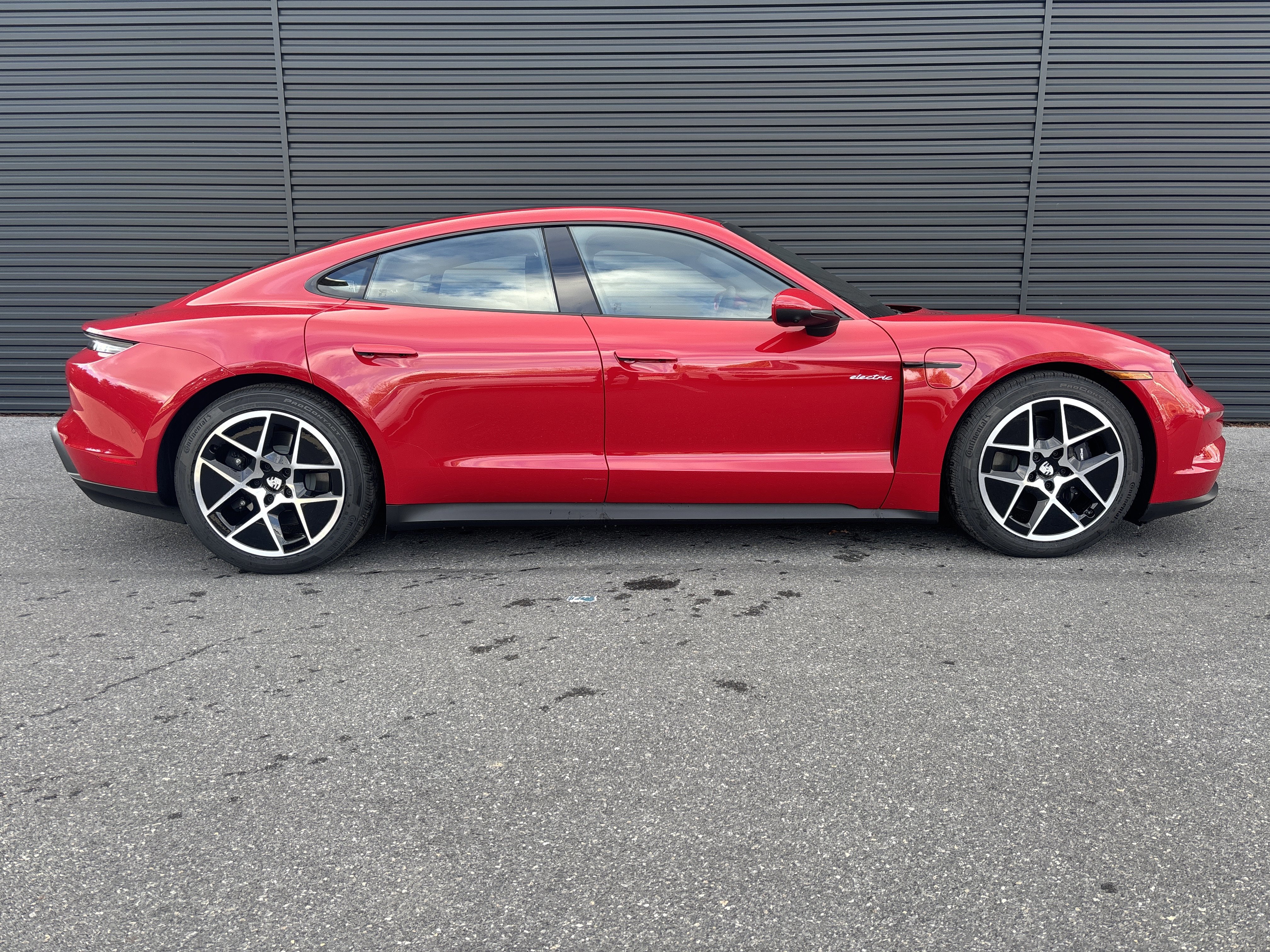 New 2026 Porsche Taycan RWD image 6