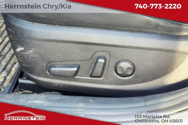 Used 2019 Kia Optima S image 16