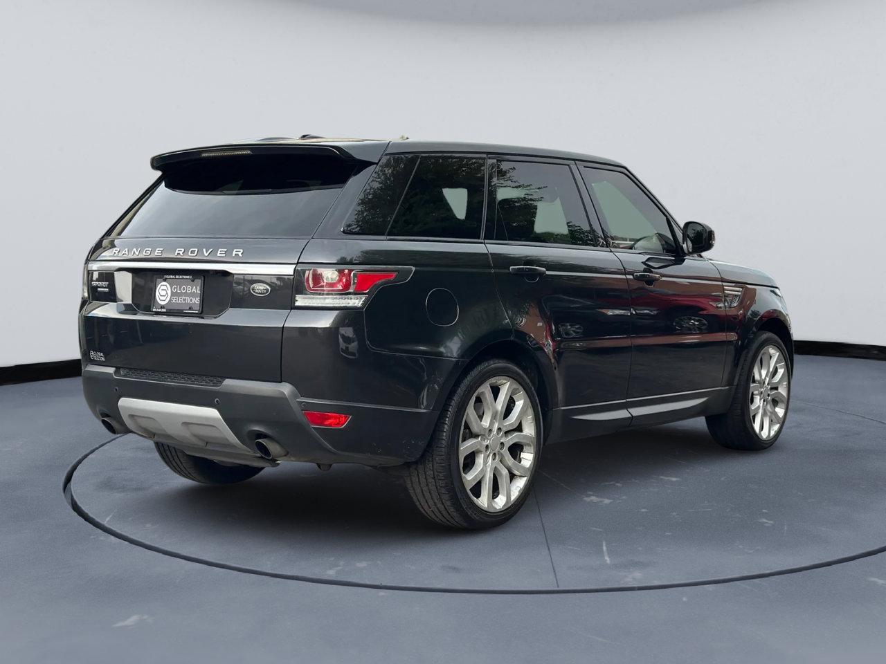 Used 2015 Land Rover Range Rover Sport HSE image 7