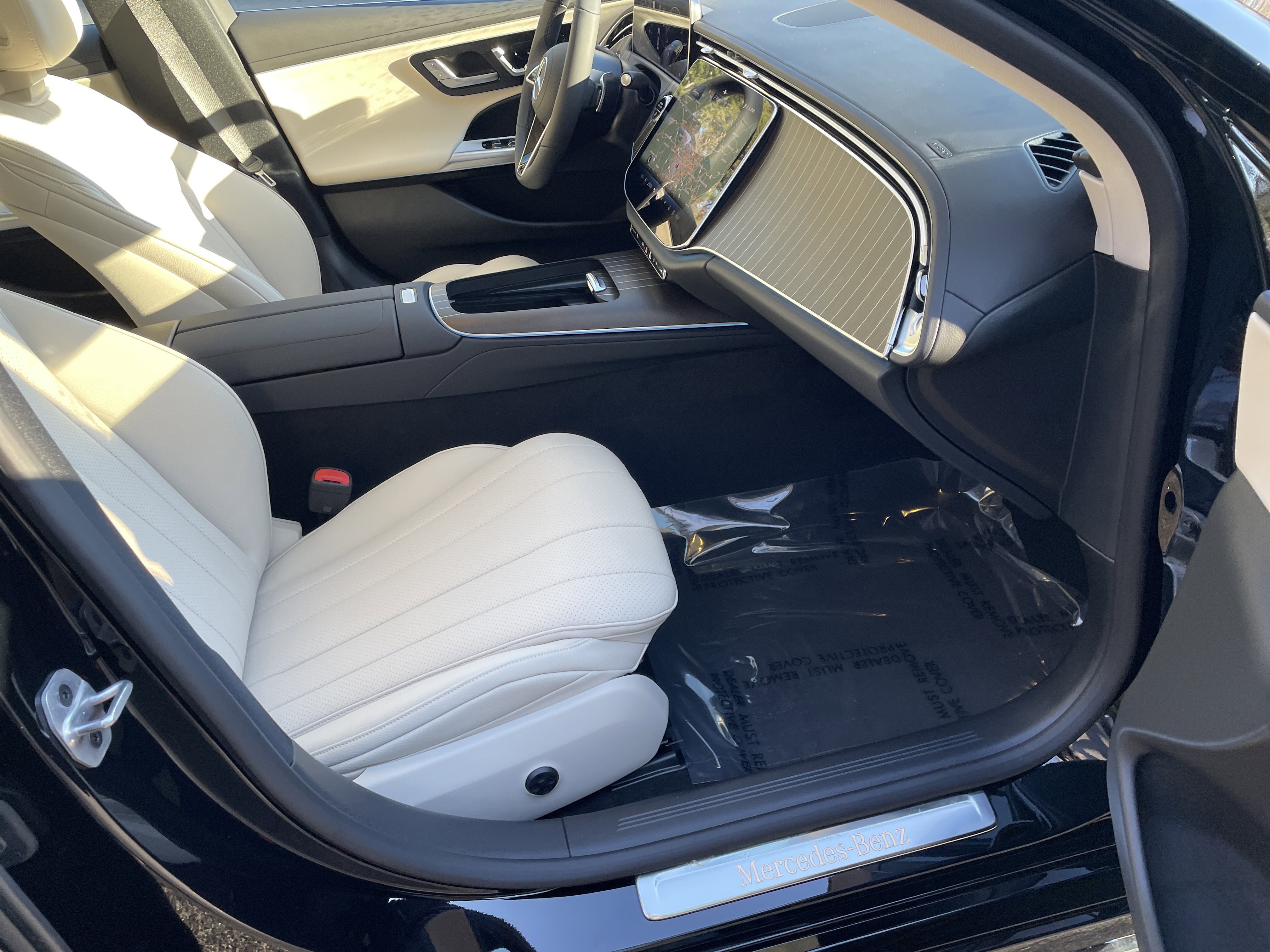 New 2026 Mercedes-Benz E 350 4MATIC Sedan image 44