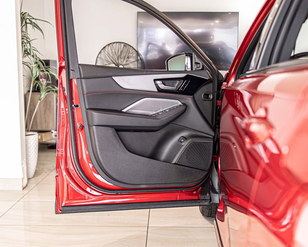 Used 2026 Acura MDX A-Spec image 33