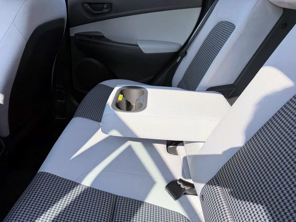 Certified 2023 Hyundai Kona SE AWD/4WD image 13