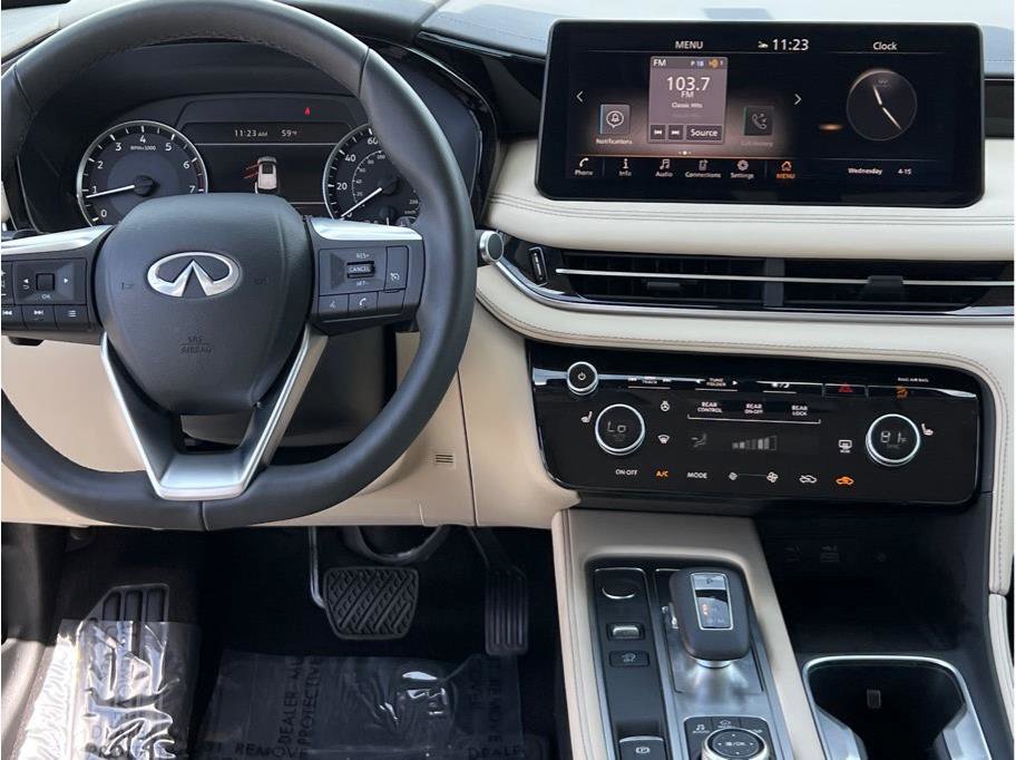 Used 2025 INFINITI QX60 Pure FWD image 12