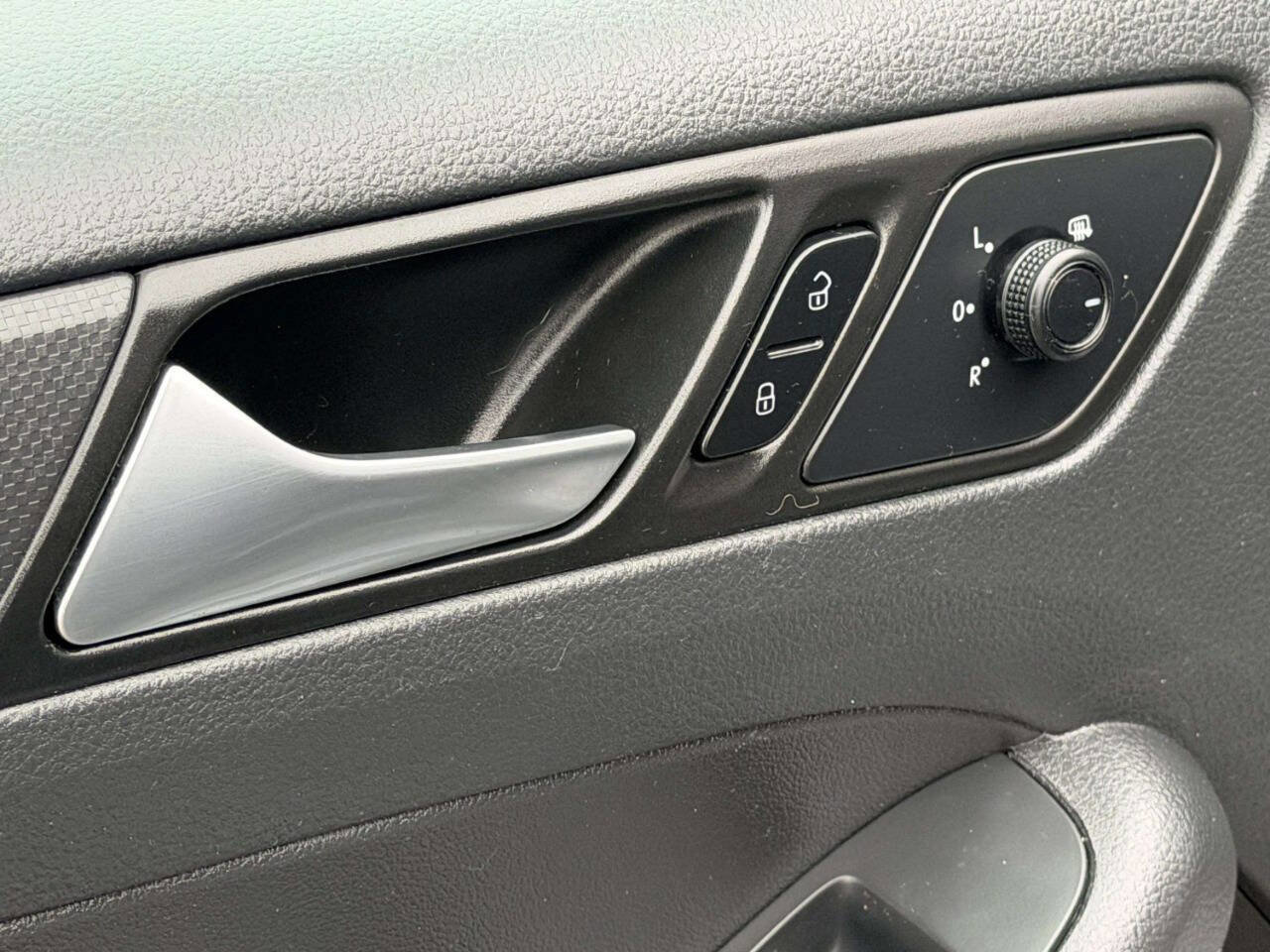 Used 2015 Volkswagen Jetta S w/ Welcome Package image 16