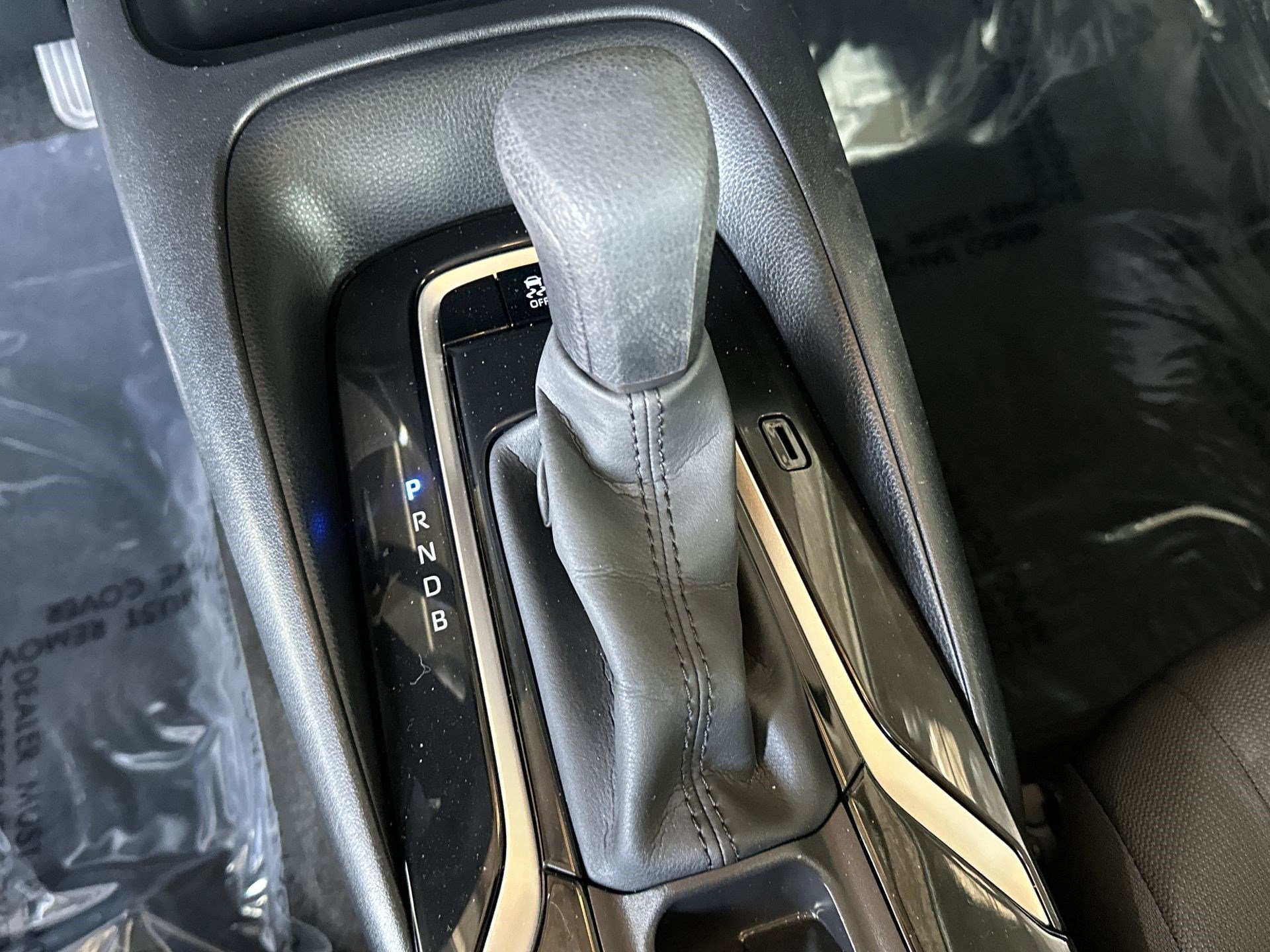 Used 2020 Toyota Corolla LE image 23